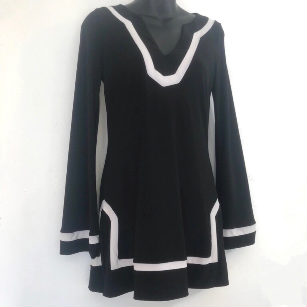 WHITE HOUSE BLACK MARKET Tunic